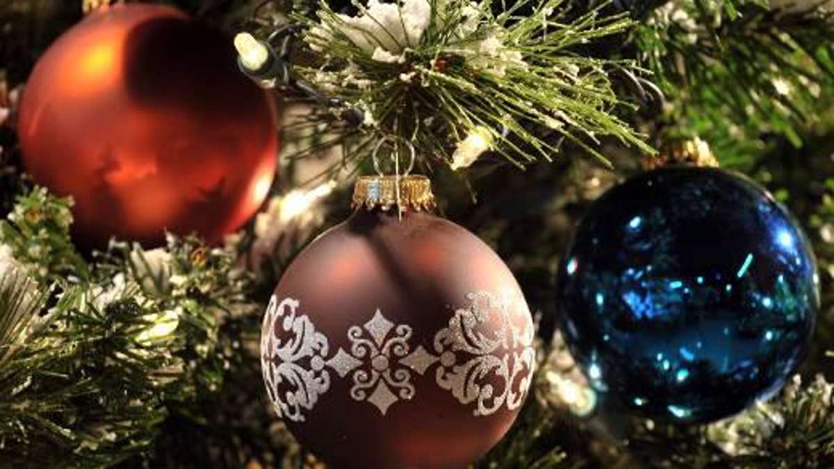Hohe Inzidenz: Schmalkalden-Meiningen: Nun doch nur fünf Feiernde zu Weihnachten