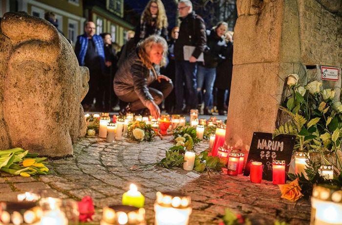 Lichtenfels trauert: Mahnwache für getötete Beatrix