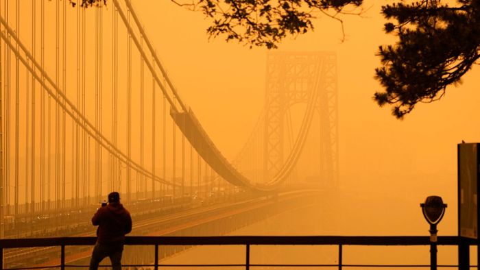 Umwelt: Rauch von Kanadas Waldbränden hüllt New York ein
