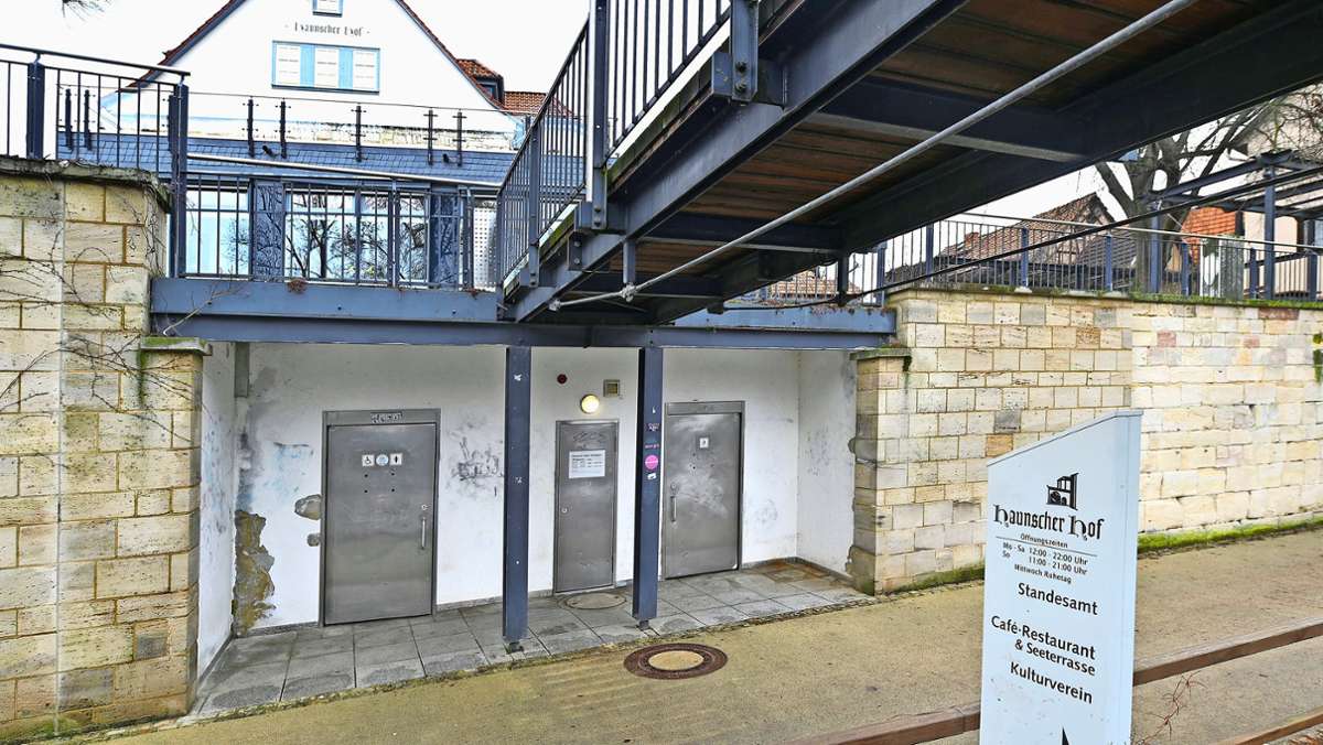 Bad Salzunger Burgsee: Öffentliche Toiletten: So teuer wie ein kleines Wohnhaus