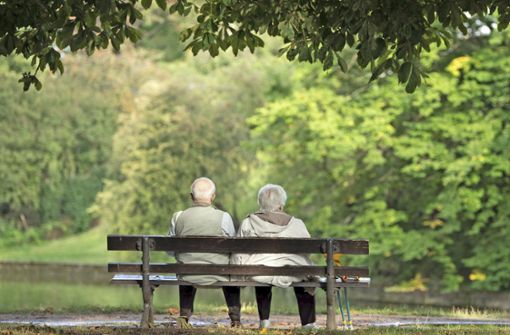 Für Rentner im Osten sind längst noch nicht alle Rentenfragen geklärt. Foto: dpa/Sebastian Kahnert