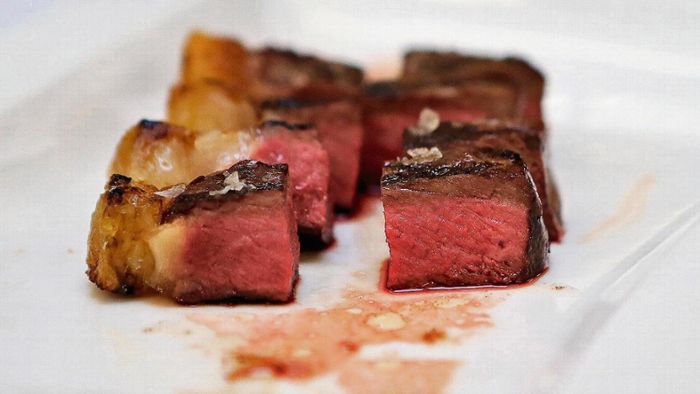 Diebe ergattern Steaks und Pommes - und scheitern am Schnaps