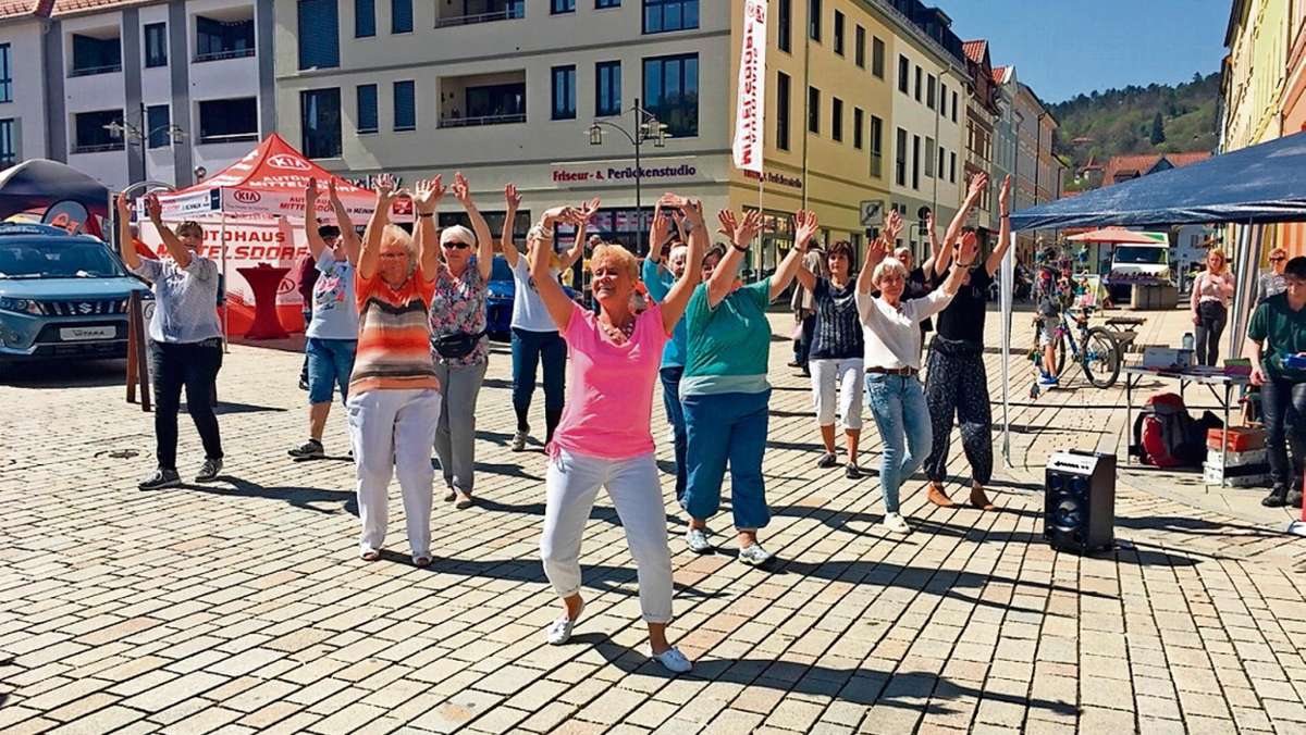 Meiningen: Flashmob gegen Gewalt an Frauen