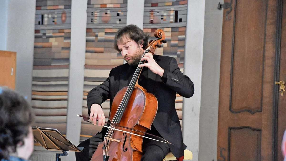 Meiningen: Bachs Cello-Suiten im barocken Ambiente