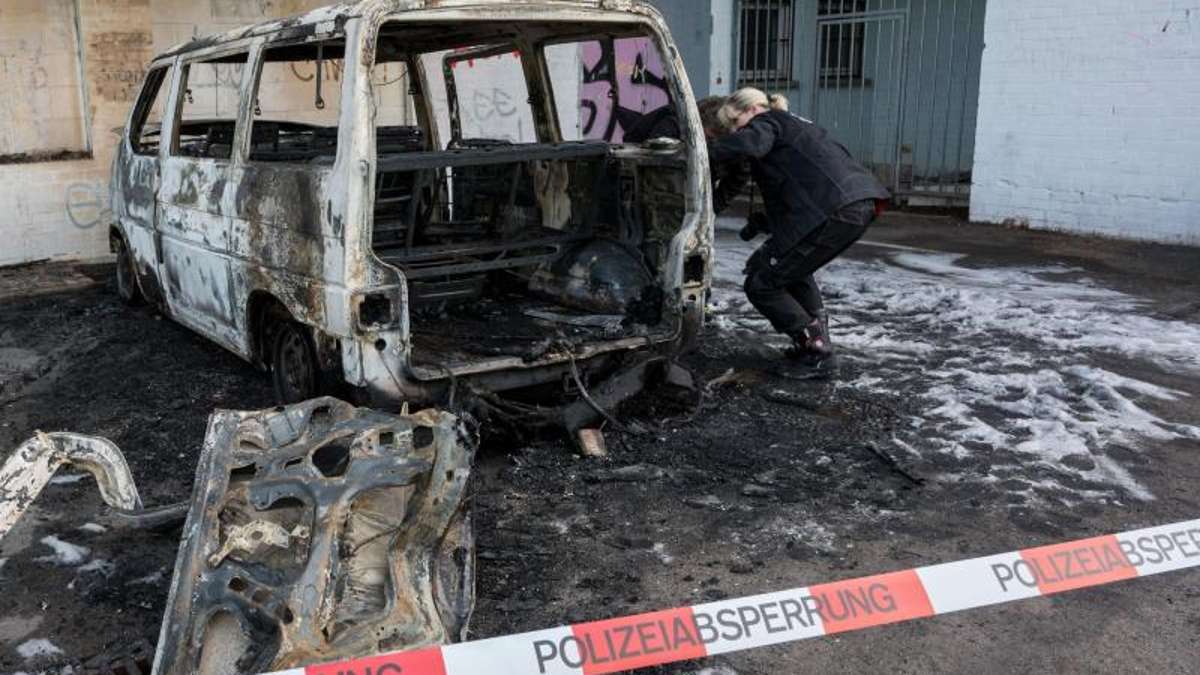 Thüringen: Rechtsextreme Kleinstpartei in Erfurt angegriffen