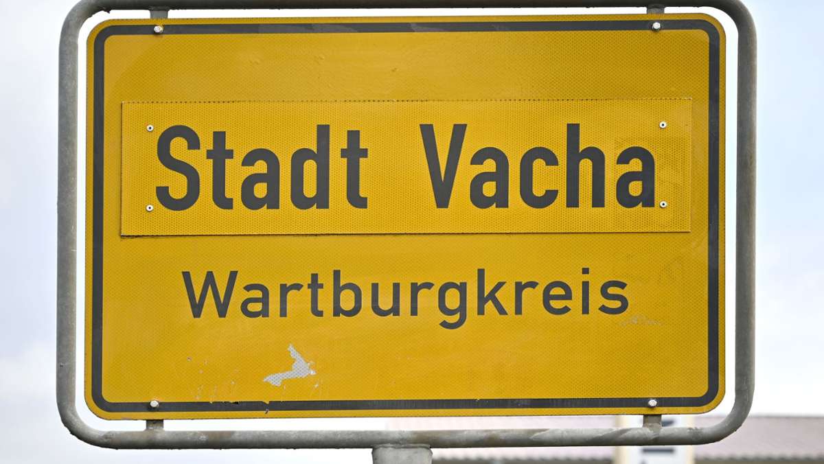 Gemeinschaftsprojekt Stadt Vacha und Kirchengemeinde: Klosterkirche wird trockengelegt, Gehweg verbreitert