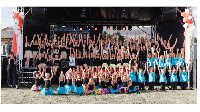 Dance Company aus Gumpelstadt: Rund 500 Zuschauer  beim Tanzfest