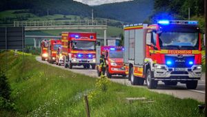 Simulierter Arbeitsunfall : Feuerwehrübung im Tunnel Eichelberg