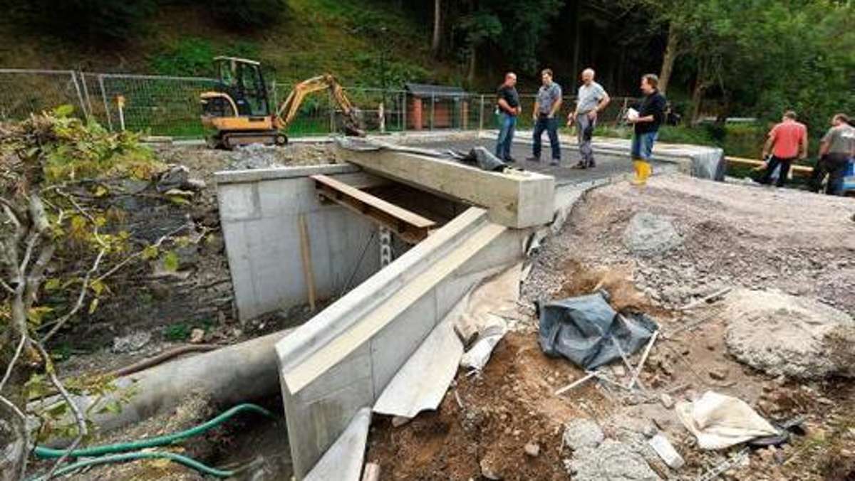 Sonneberg/Neuhaus: Auch die Kommune schlägt eine Brücke
