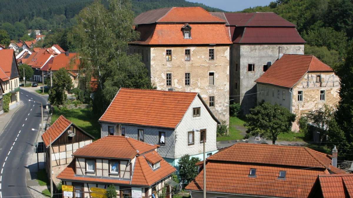 Bürgerinitiative Schwarza: Das Problem-Schloss