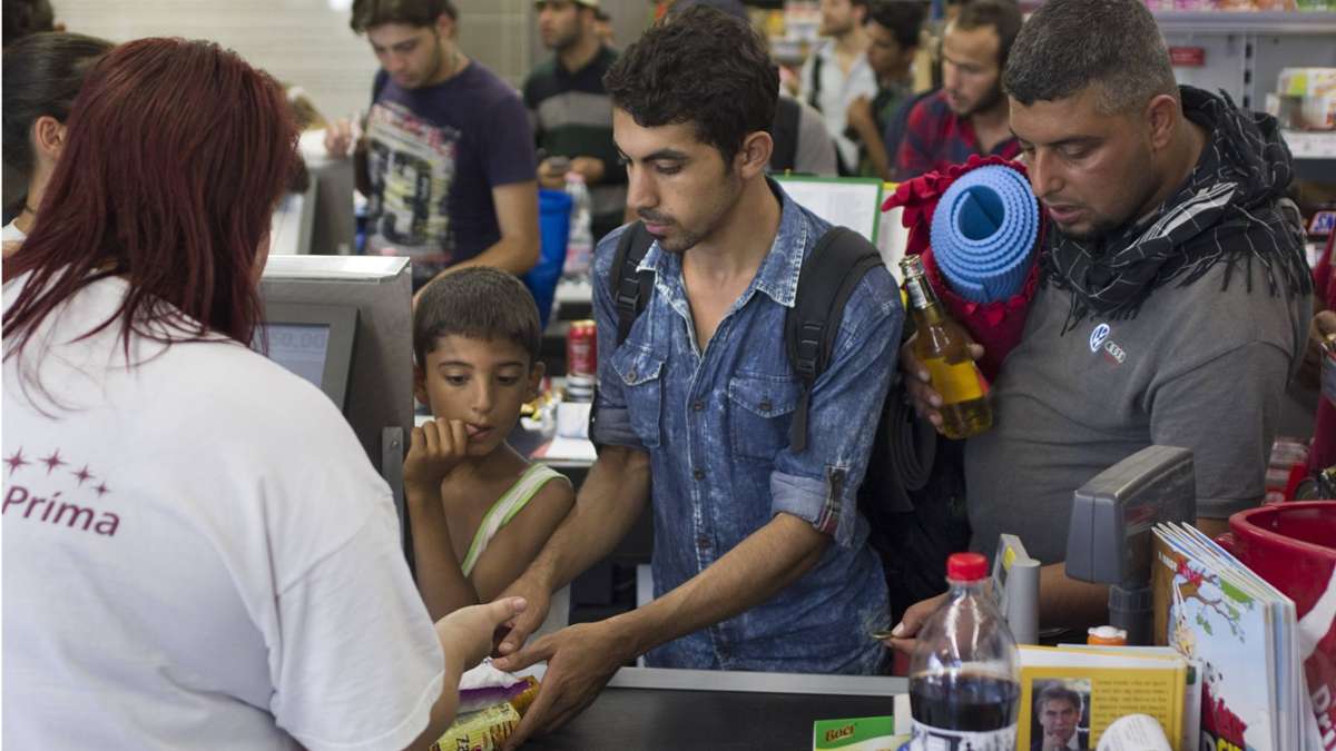 Kein Bargeld für Flüchtlinge: Meiningen hängt Bund bei Bezahlkarte ab