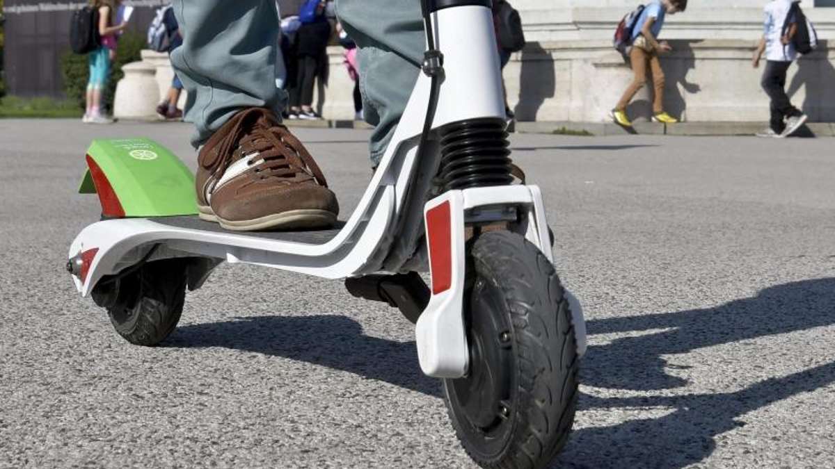 Thüringen: 28-Jähriger zu schnell und ohne Fahrerlaubnis mit Elektro-Scooter unterwegs