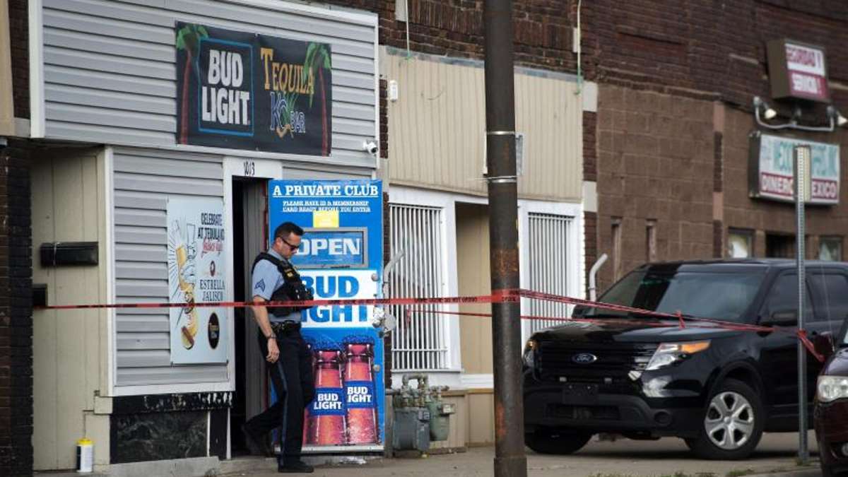 Bundesstaat Kansas: USA: Zwei Männer erschießen in einer Bar vier Menschen