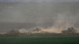 Krieg in Nahost: Israel weitet Einsätze im Gazastreifen wieder aus