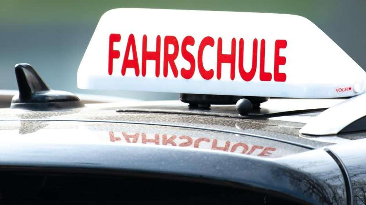 Thüringen: Thüringer Fahrlehrer: Automatik-Führerschein aufwerten