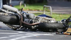 Motorradfahrer stirbt nach Sturz auf A71