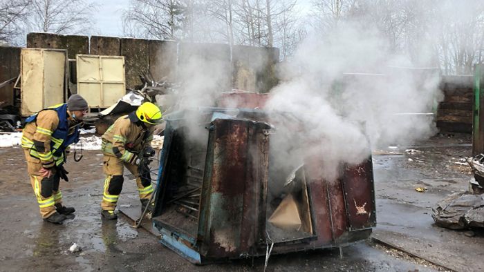 Schrott brennt auf Föritzer Recyclinghof