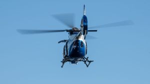 16-Jähriger flüchtet mit Auto: Hubschrauber im Einsatz