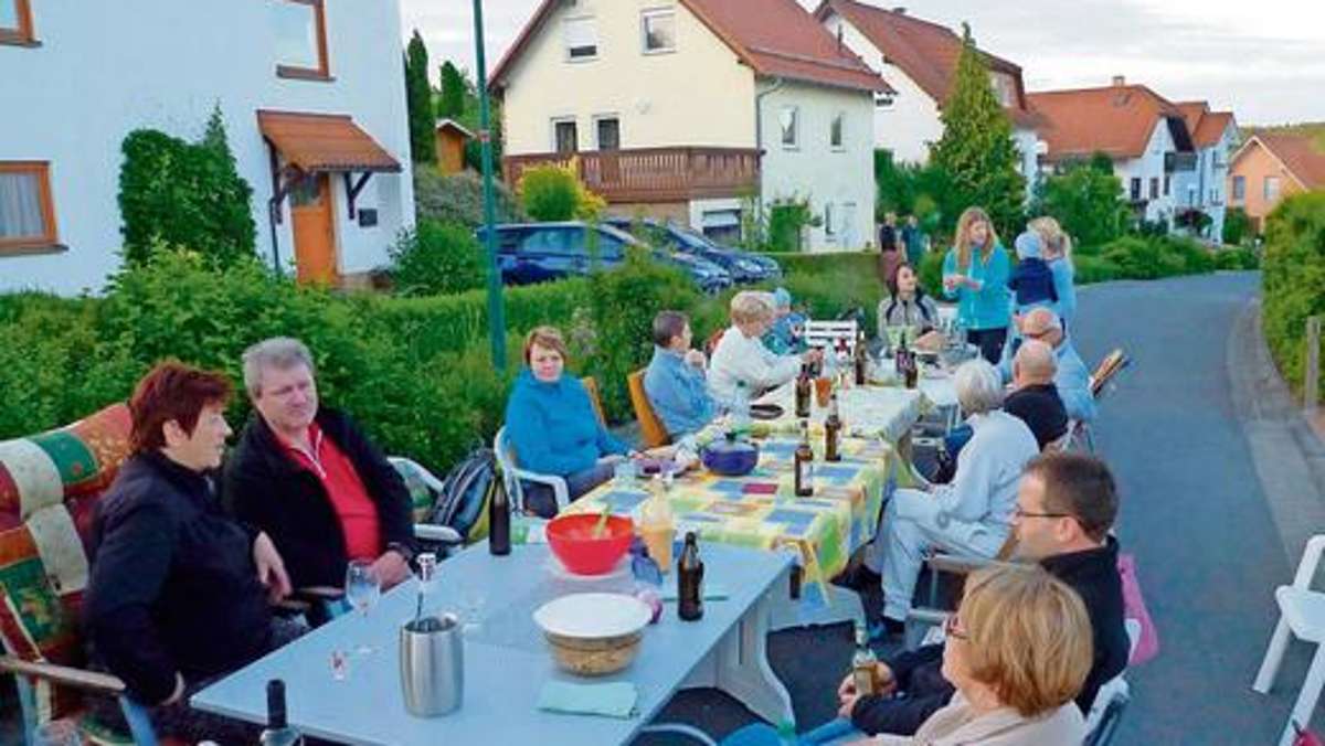 Meiningen: Gepflegte Nachbarschaft in Rohr