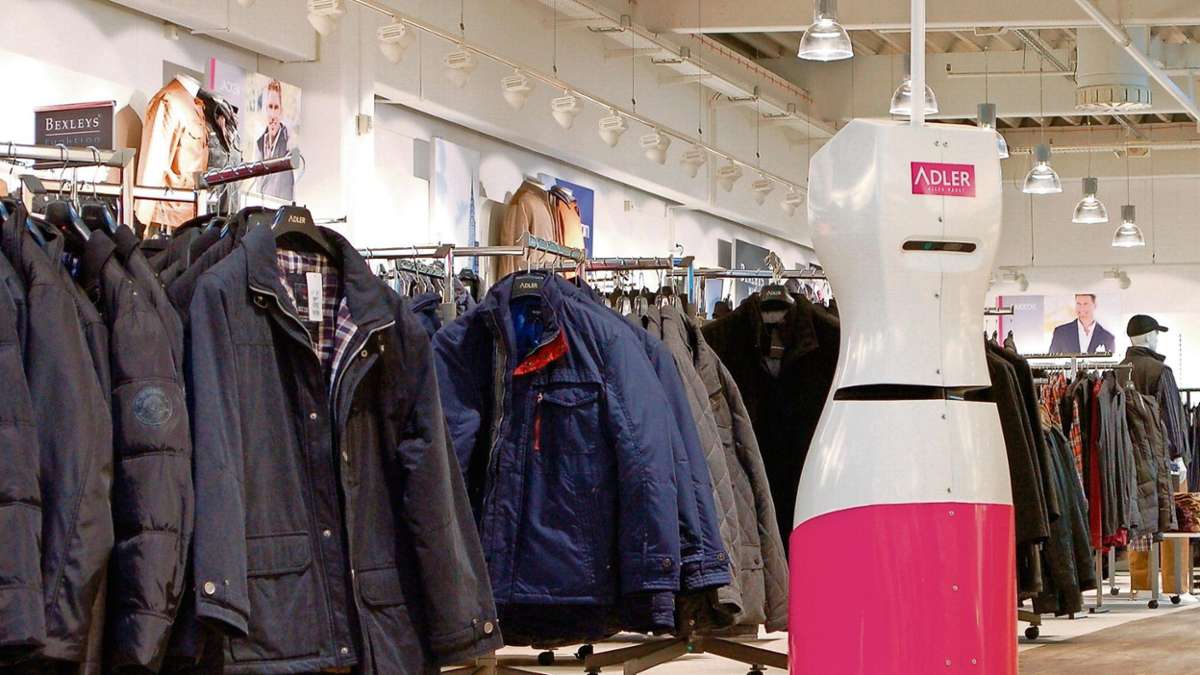 Ilmenau: Adler-Modemärkte nutzen Roboter aus Ilmenau