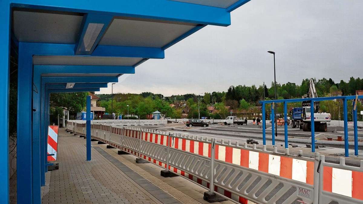 Suhl/ Zella-Mehlis: Neue Haltestellen und Parkflächen auf einstigem Busbahnhof