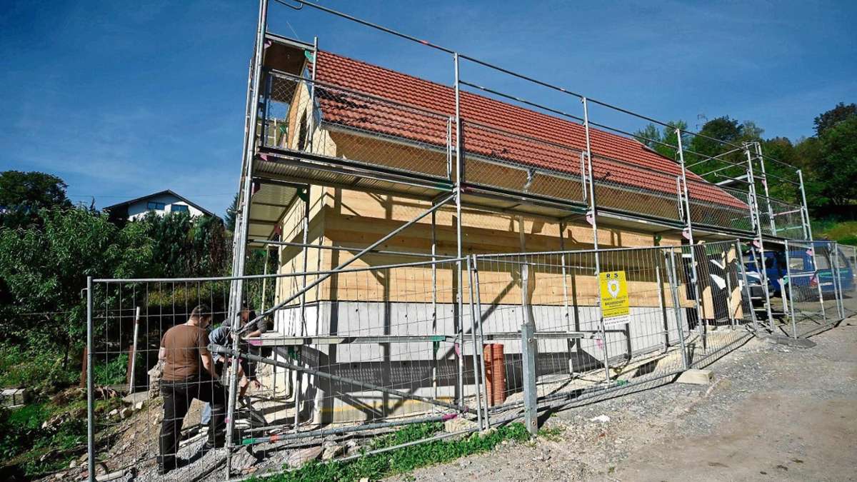 Hildburghausen: Friedhofssanierung soll im Oktober abgeschlossen sein