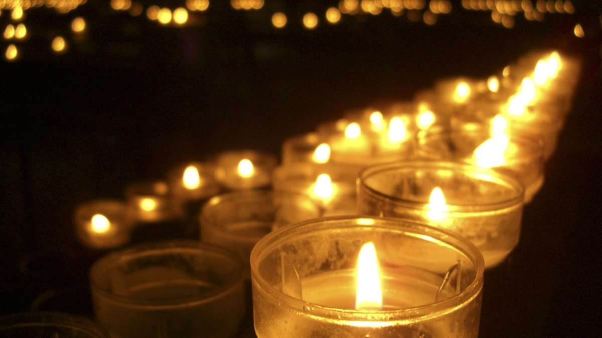 Ilmenau: Romantische Beleuchtung setzt Schlafzimmer in Brand