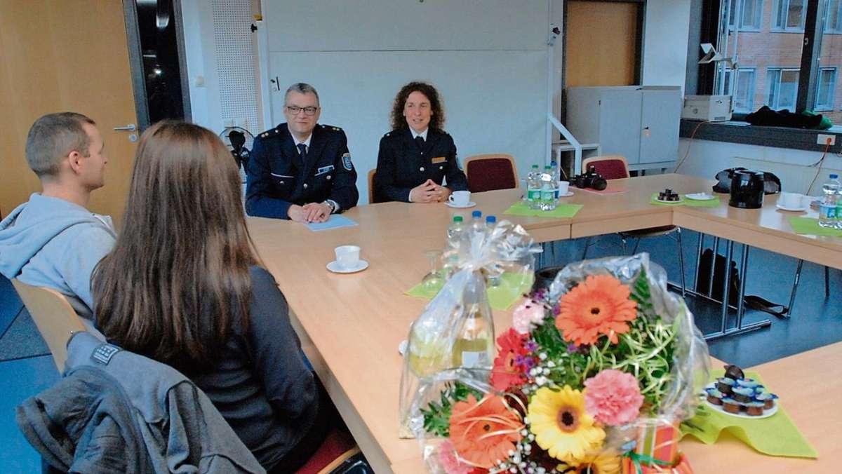 Ilmenau: Verfolgung aufgenommen und Diebe gestellt: Polizei ehrt Zeugen
