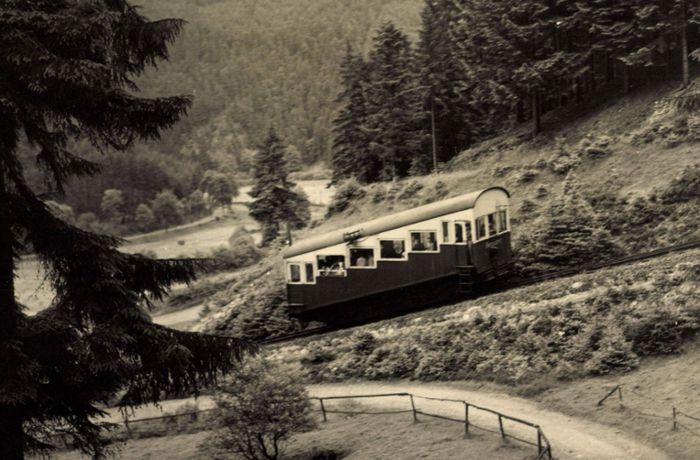 Nostalgie-Jubiläum: Bahn hängt am stählernen Faden