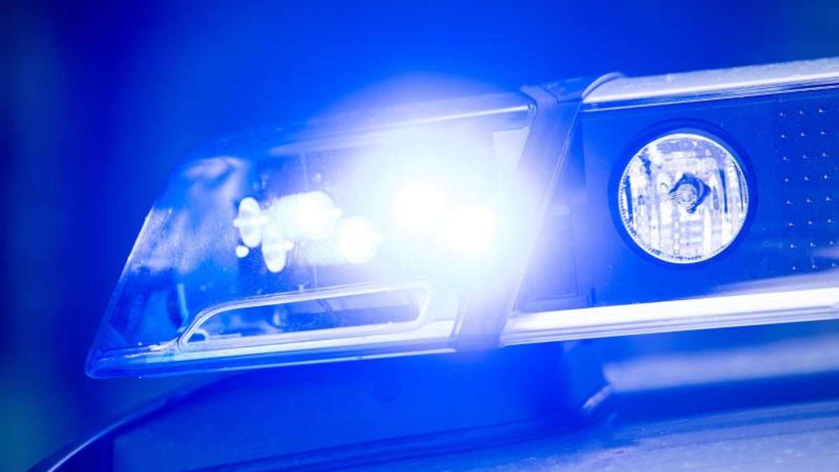 Thüringen: Mit Zwille auf Autohaus geschossen - Angestellter leicht verletzt