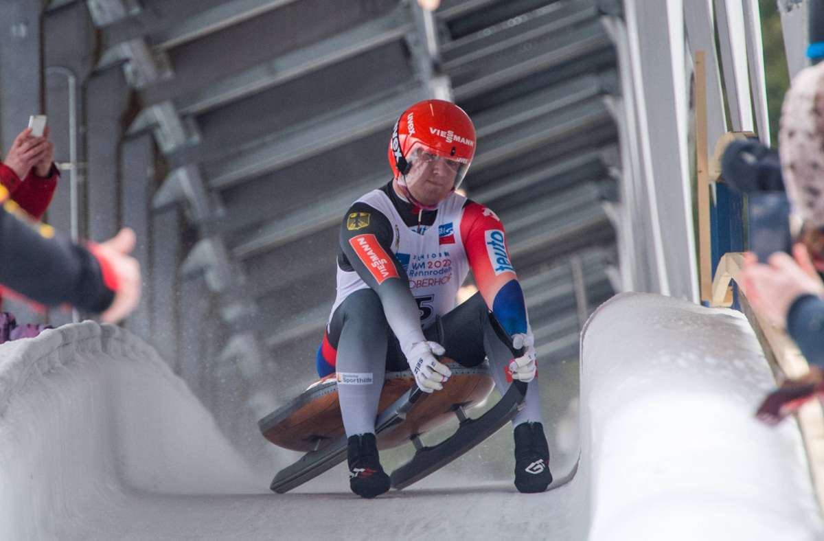 Steht  vor seinem ersten Weltcup-Einsatz und dann gleich auf seiner Heimbahn in Oberhof:  David Nößler aus Schmalkalden. Foto: Gerhard König