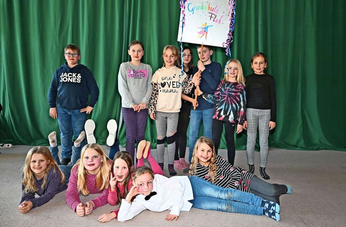 Die Kinder der Tanz AG der Grundschule in Floh.