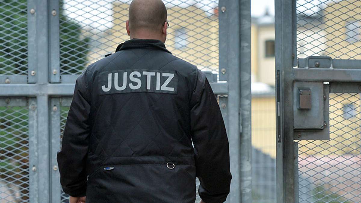 Thüringen: Strafvollzugsbedienstete: Sicherheitsrisiko in Gefängnissen