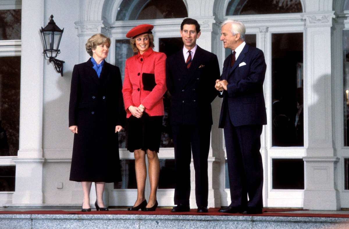 1987 waren Prinz Charles und Prinzessin Diana sieben Tage in Deutschland. In Bonn wurden sie von Bundespräsident Richard von Weizsäcker und seiner Frau Marianne empfangen.