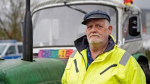 Bauernproteste Meiningen: Rentner Charlie macht die Kreuzung dicht
