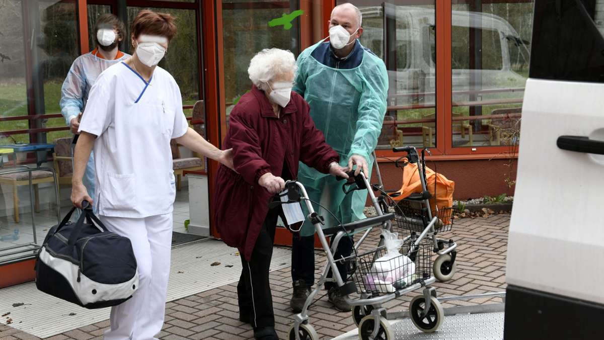 Nach   Corona-Ausbruch in Pflegeheim: Nur 14 Bewohner kehren zurück nach Oerlsdorf