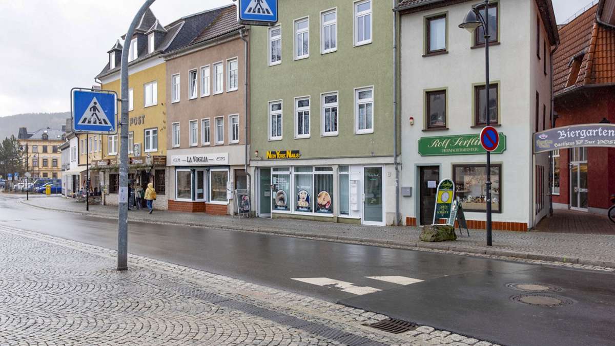 Poststraße Ilmenau: Zebrastreifen wird wieder auf der Straße markiert
