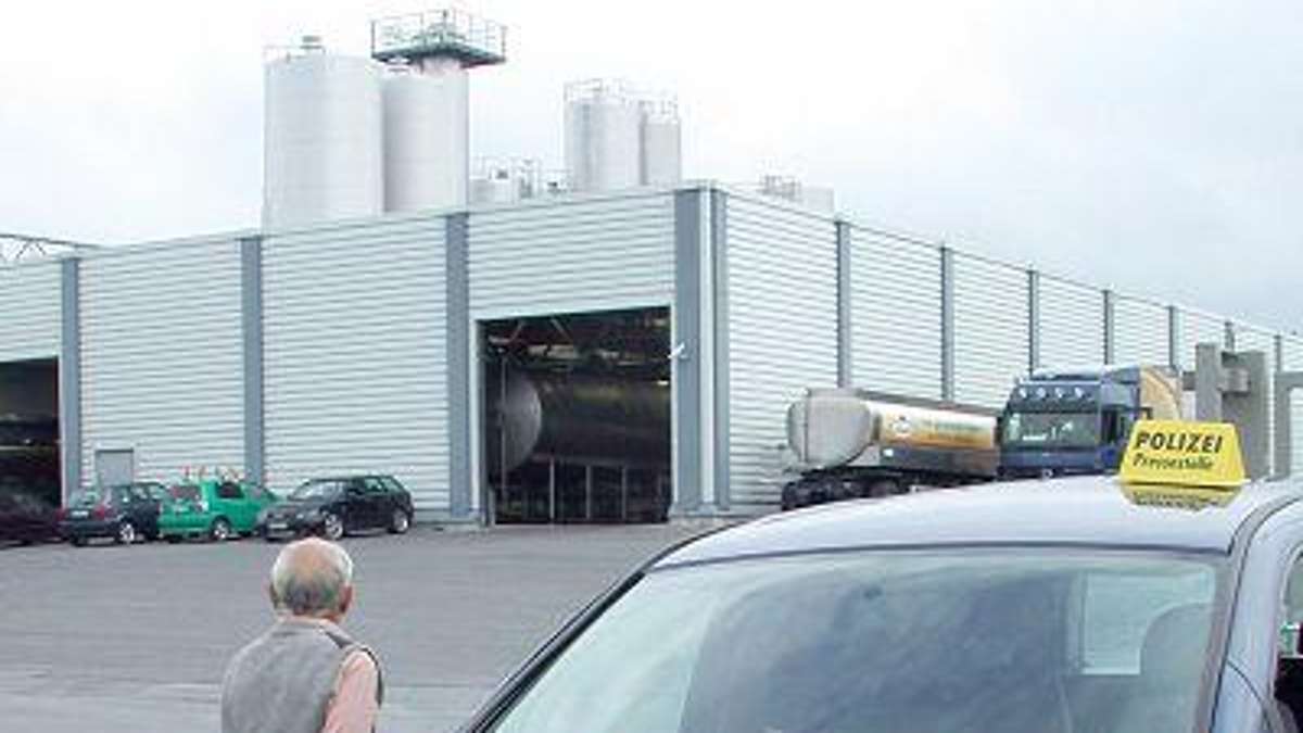 Thüringen: Betrugsverdacht: Ermittler durchsuchen Coburger Milchwerke