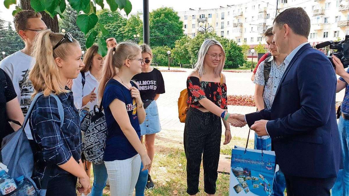 Suhl/ Zella-Mehlis: Suhler Schüler treffen Kalugaer Bürgermeister
