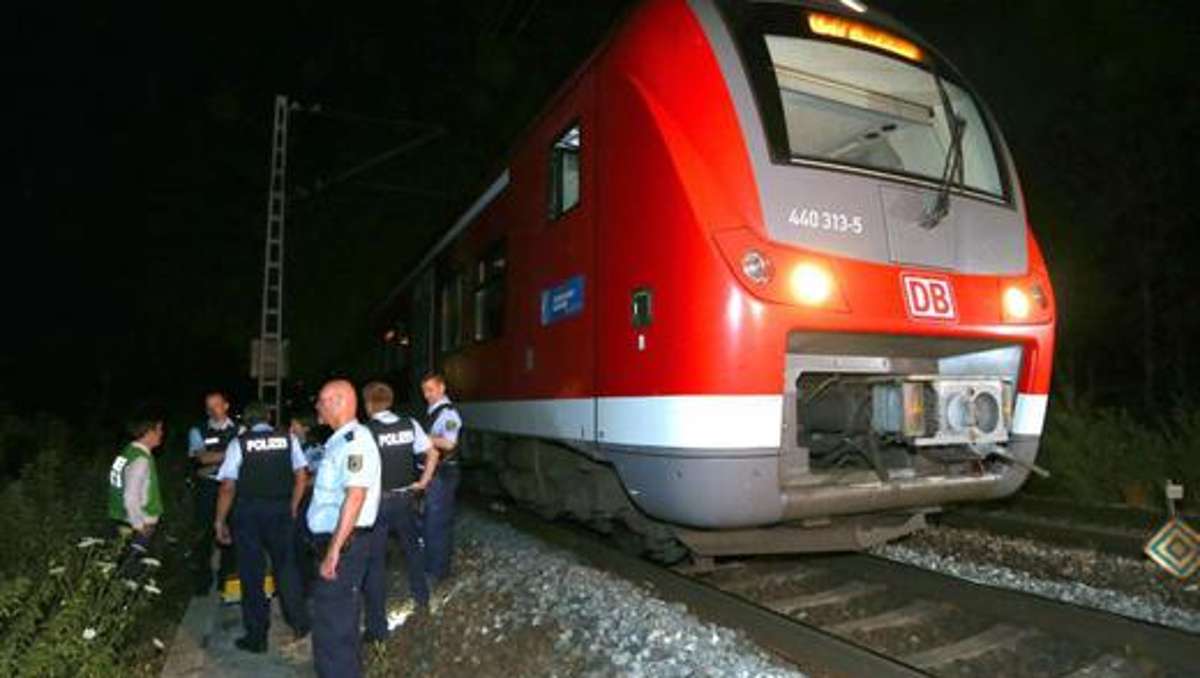Thüringen: Schock im Zug: Blutiger Angriff mit Axt und Messer