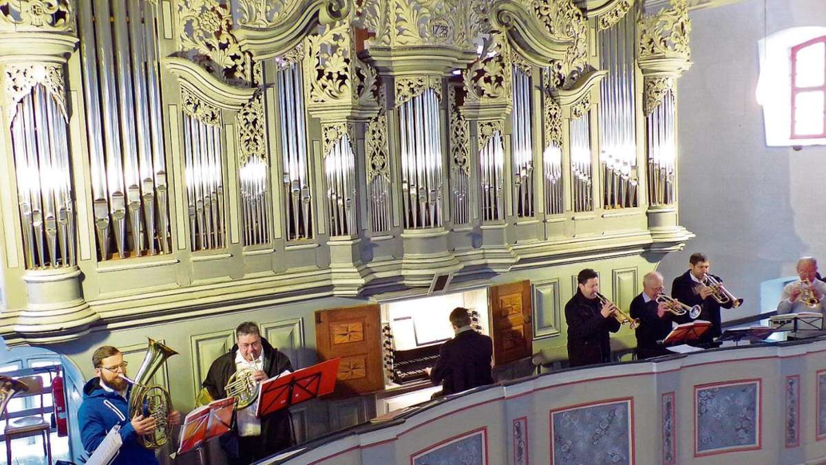 Bad Salzungen: Oestreich-Orgel ihrer Bestimmung übergeben