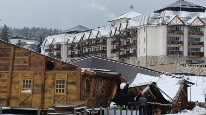 Biathlon-Festzelt in Oberhof eingestürzt