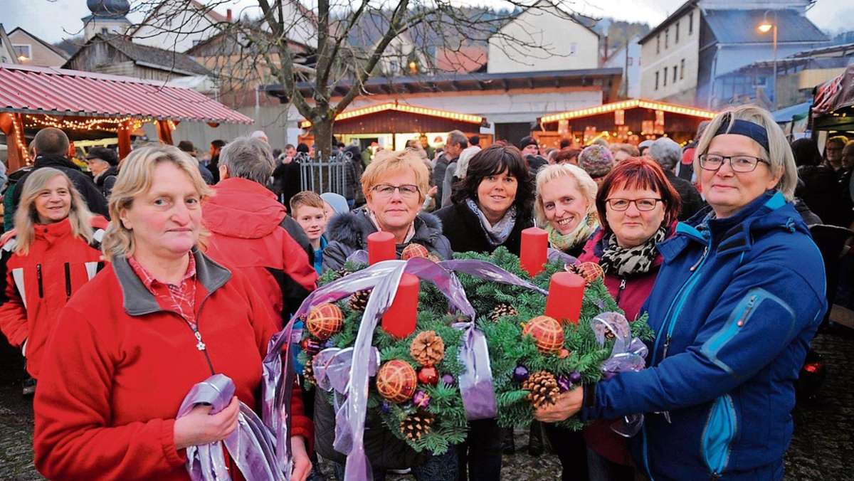 Hildburghausen: Drei Adventskränze für Seniorenheime