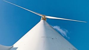 Windkraft fällt in ein Luftloch