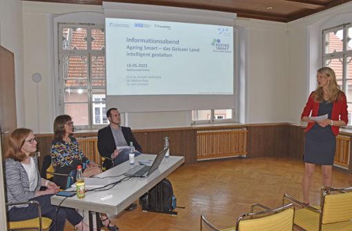 Projekt im Geisaer Rathaus vorgestellt (von links): Lynn Schelisch, Annette Spellerberg, Matthias Berg und Manuela Henkel. Foto: Stefan Sachs