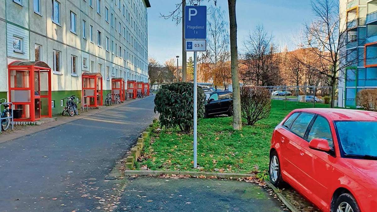 Ilmenau: Ausnahmegenehmigungen sollen Parken für Pflegedienste erleichtern
