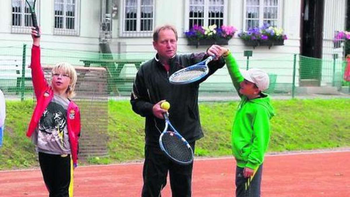 Lokalsport Ilmenau: Feriencamps auf der Tennisanlage
