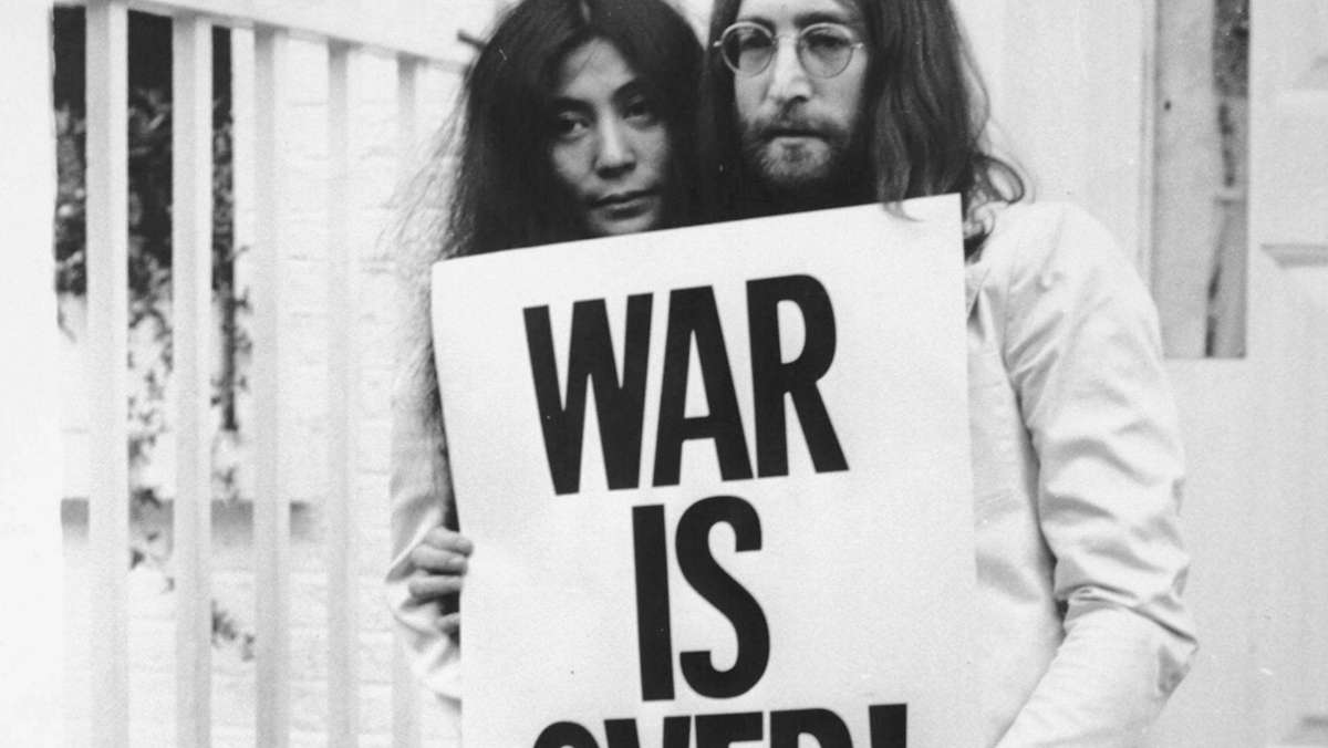 Ex-Beatle John Lennon: Kassette  mit unveröffentlichtem Song wird versteigert
