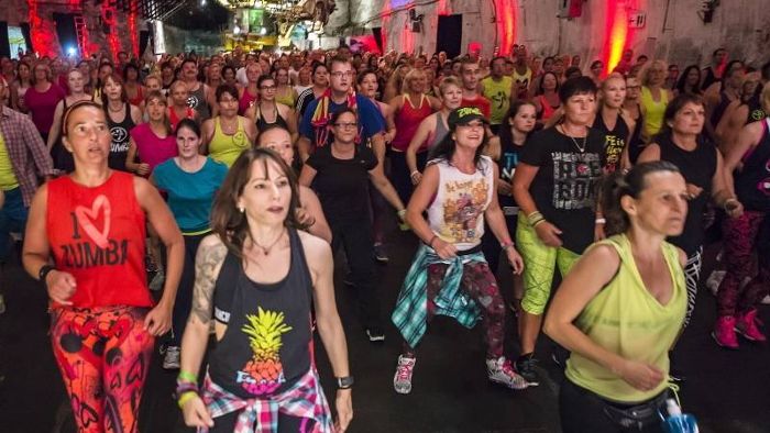 Von Miami nach Merkers - zur tiefsten Zumba-Party der Welt