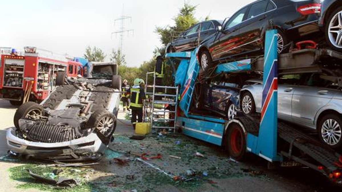 Thüringen: Lkw-Fahrer kracht in Stauende und stirbt